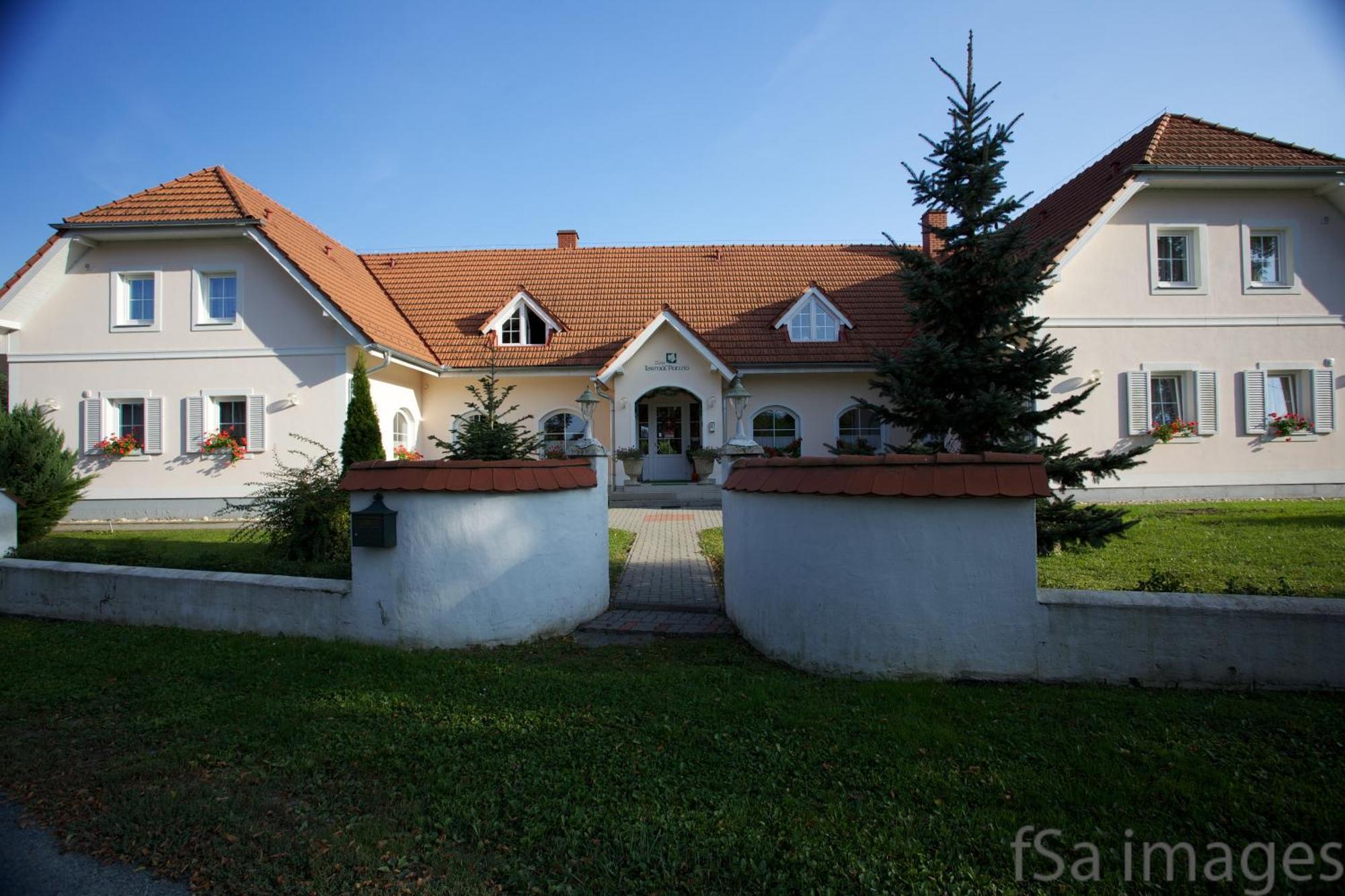 Hotel Zsida Szentgotthárd Esterno foto